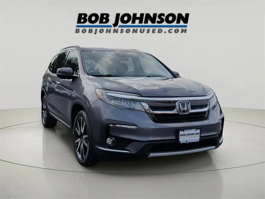 2021 Honda Pilot Touring photo 1