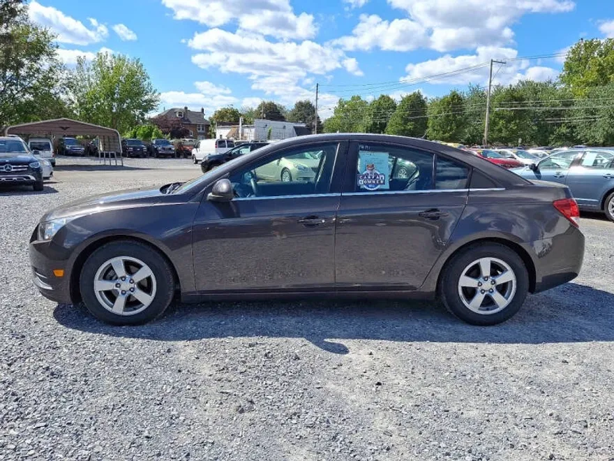 2014 Chevrolet Cruze LT photo 1
