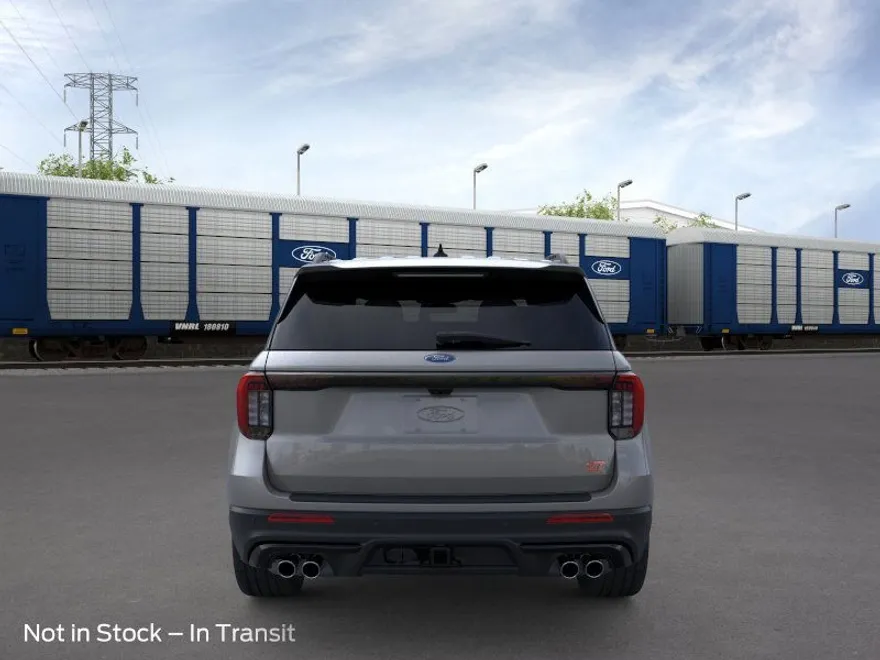 2025 Ford Explorer ST photo 1
