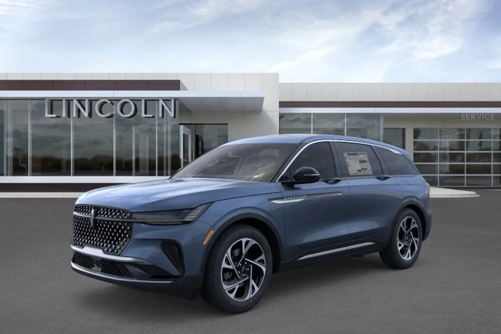2025 Lincoln Nautilus Premiere photo 1