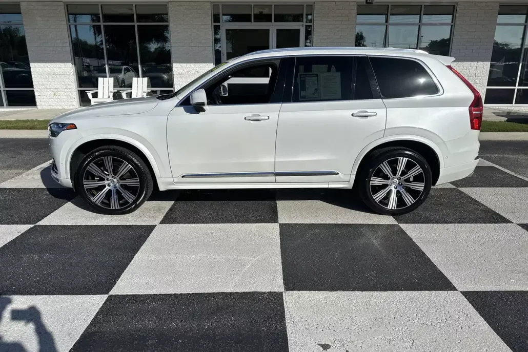 2021 Volvo XC90 Inscription photo 1