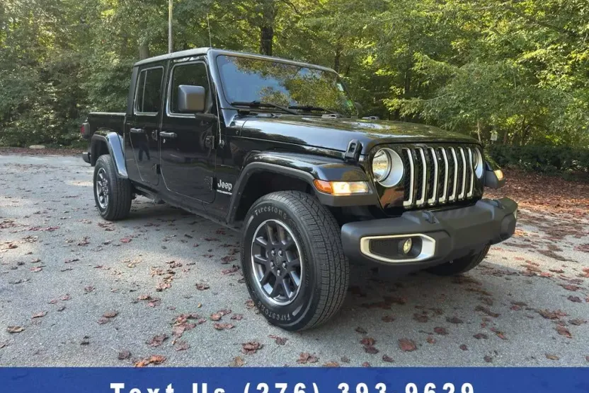 2023 Jeep Gladiator Overland photo 1