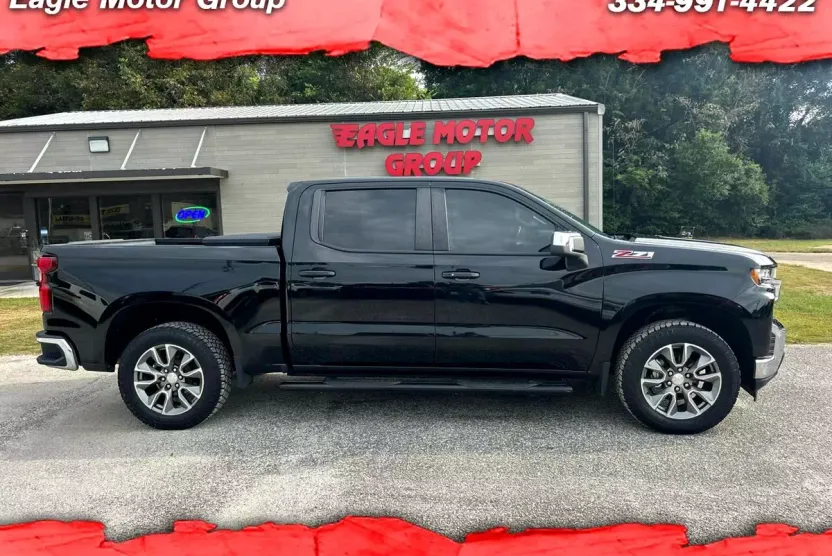 2021 Chevrolet Silverado 1500 photo 1