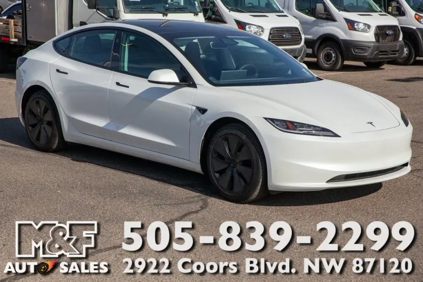 2024 Tesla Model 3 Long Range photo 1