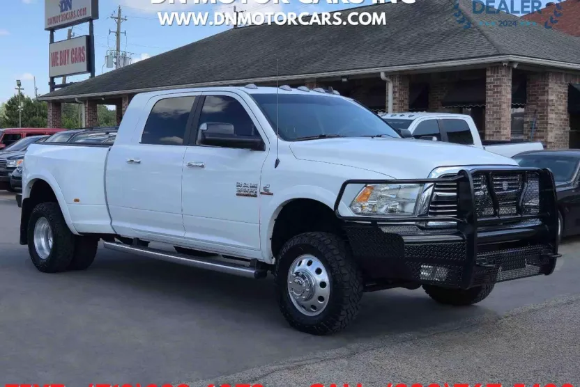 2015 Ram 3500 SLT photo 1