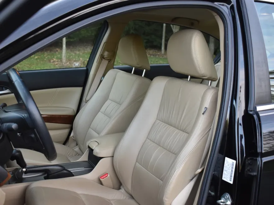 2012 Honda Accord EX-L photo 1