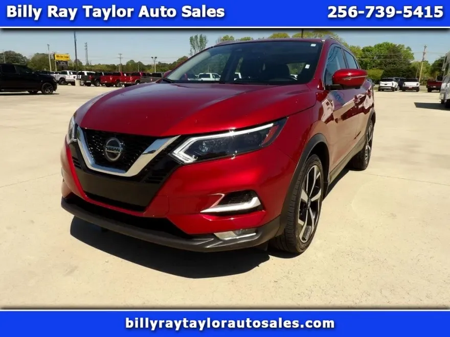 2022 Nissan Rogue Sport SL photo 1