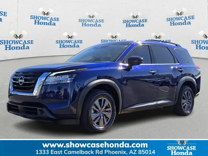 2022 Nissan Pathfinder SV photo 1