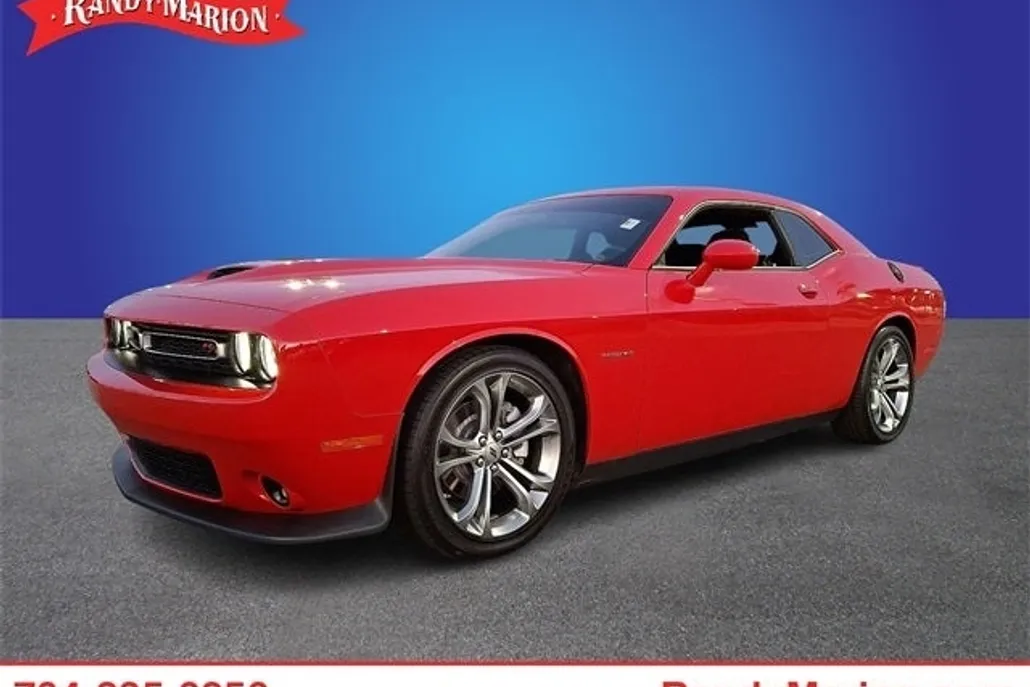 2022 Dodge Challenger R/T photo 1