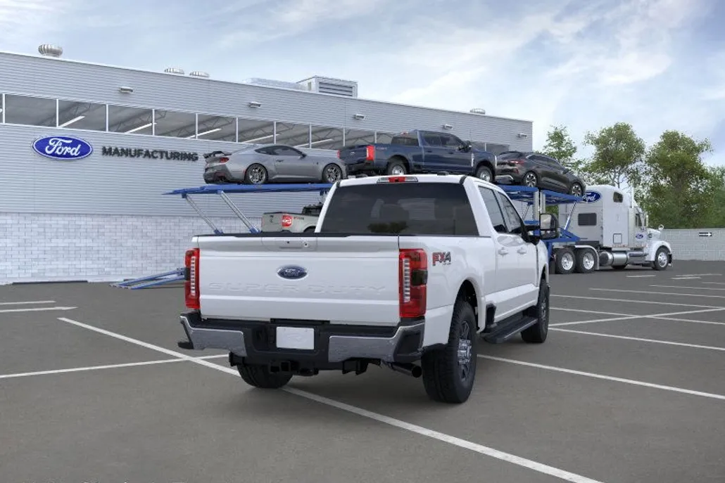 2026 Ford F-250 Lariat photo 7