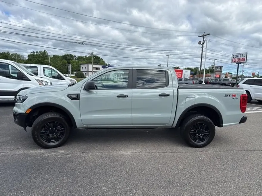2022 Ford Ranger XL photo 1