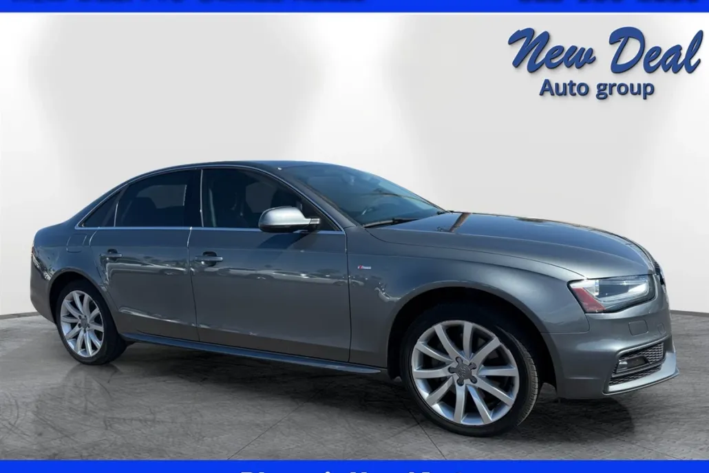 2014 Audi A4 Premium photo 1
