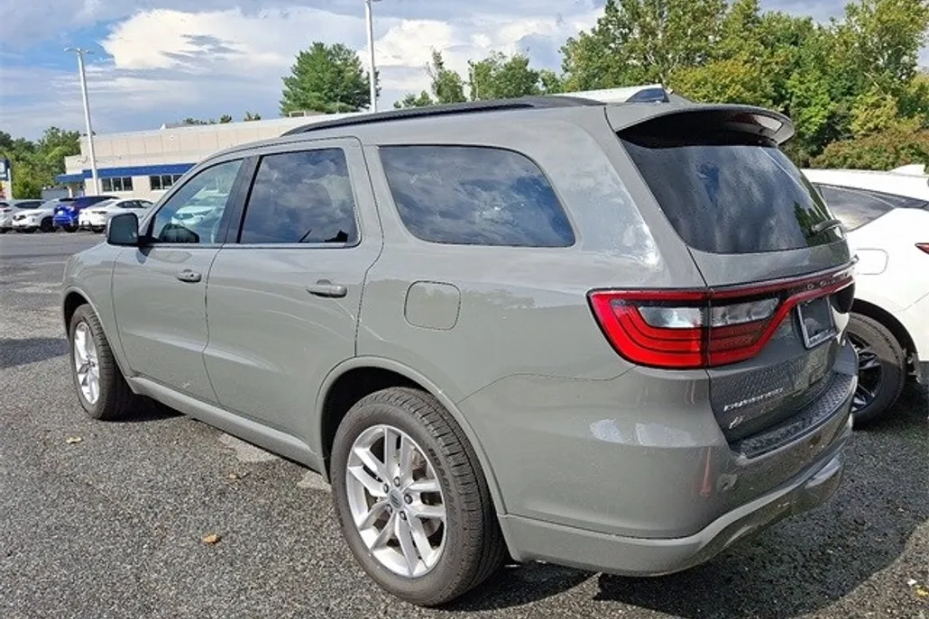 2023 Dodge Durango GT Plus photo 1