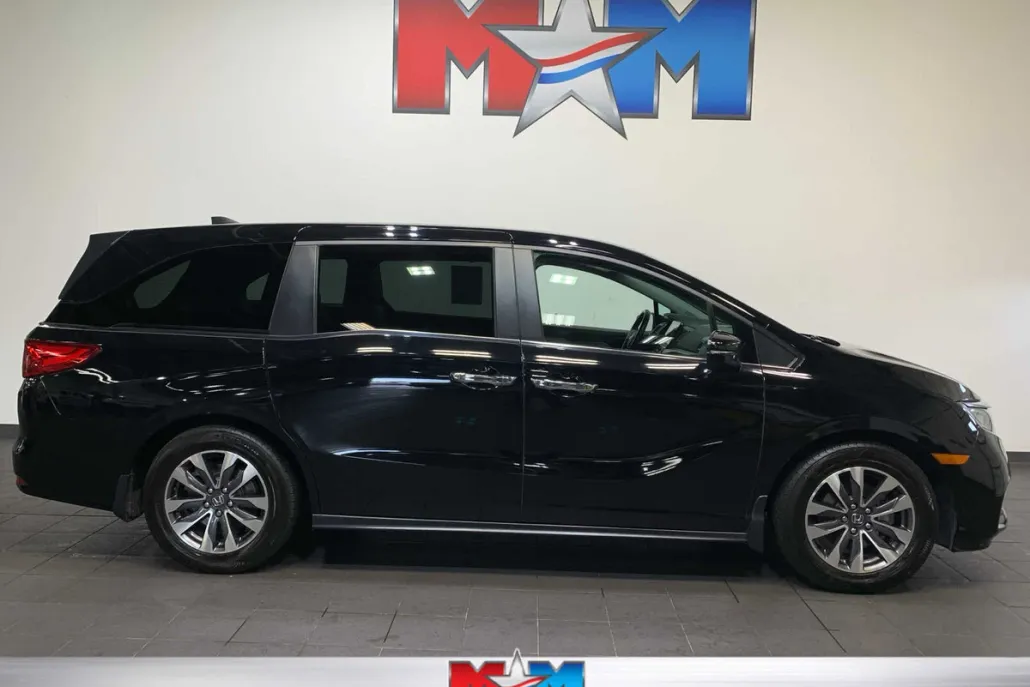 2022 Honda Odyssey EX-L photo 1