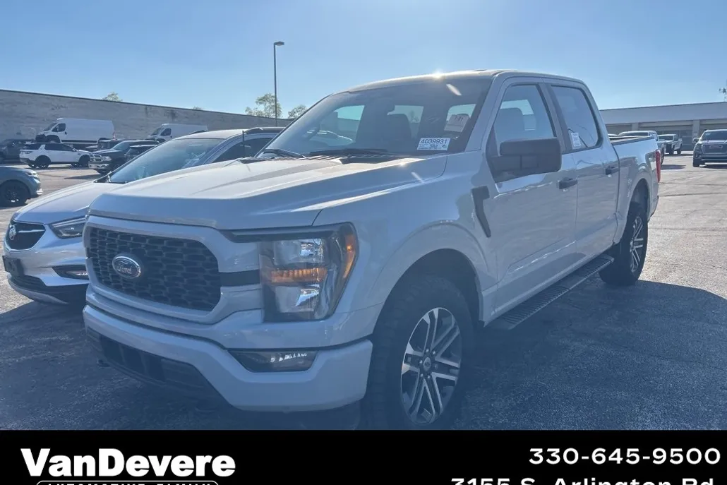 2023 Ford F-150 XL photo 1