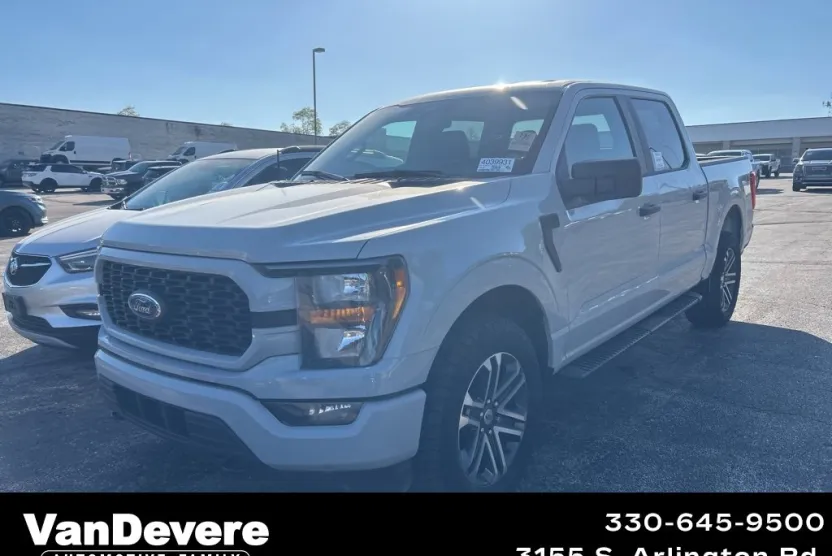 2023 Ford F-150 XL photo 1