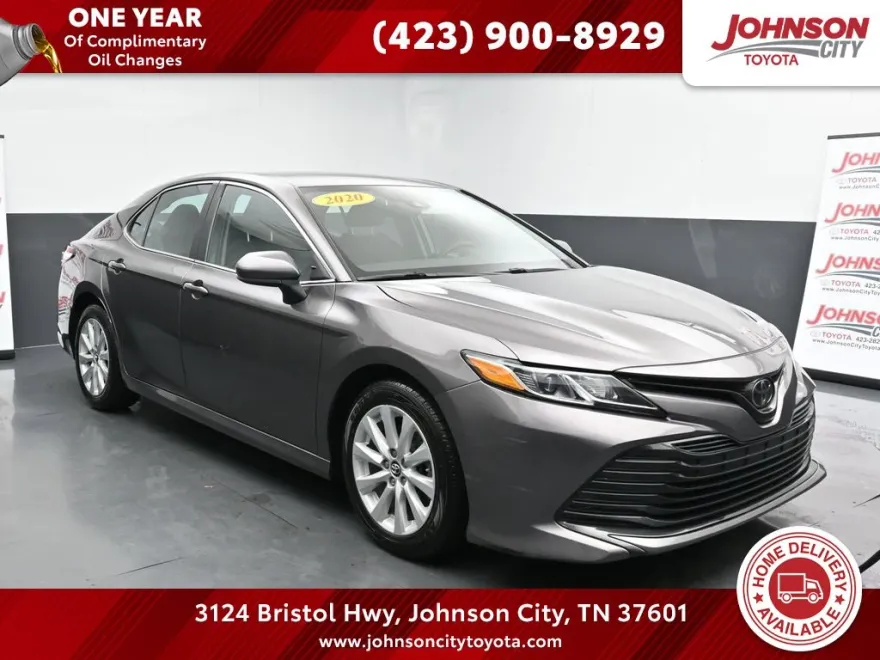 2020 Toyota Camry LE photo 1