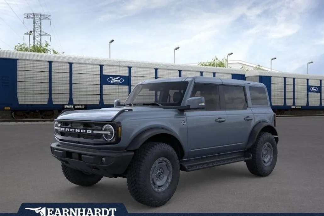 2025 Ford Bronco Outer Banks photo 1
