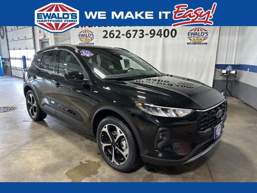 2025 Ford Escape Hybrid ST-Line Select photo 1