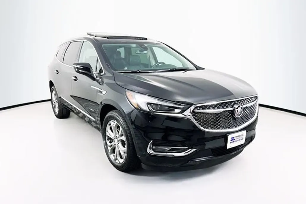 2021 Buick Enclave Avenir photo 1