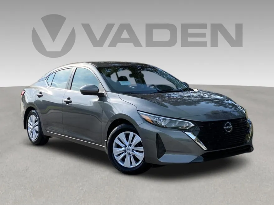 2025 Nissan Sentra S photo 1