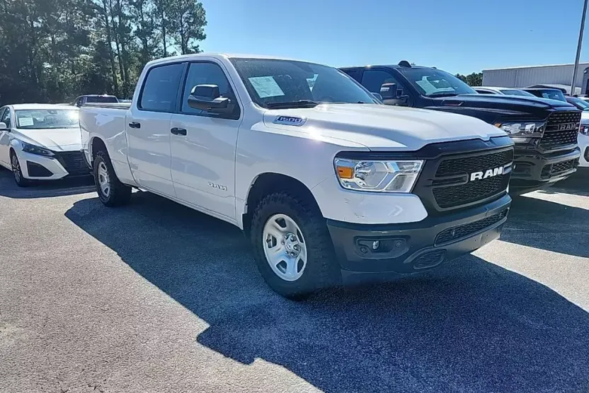 2020 Ram 1500 Tradesman photo 1