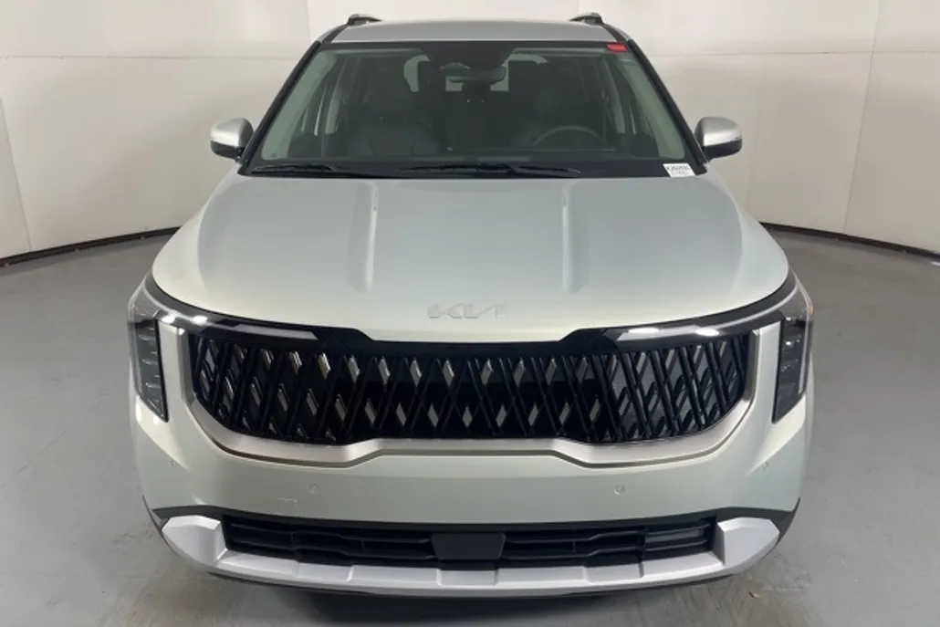 2026 Kia Carnival EX photo 1