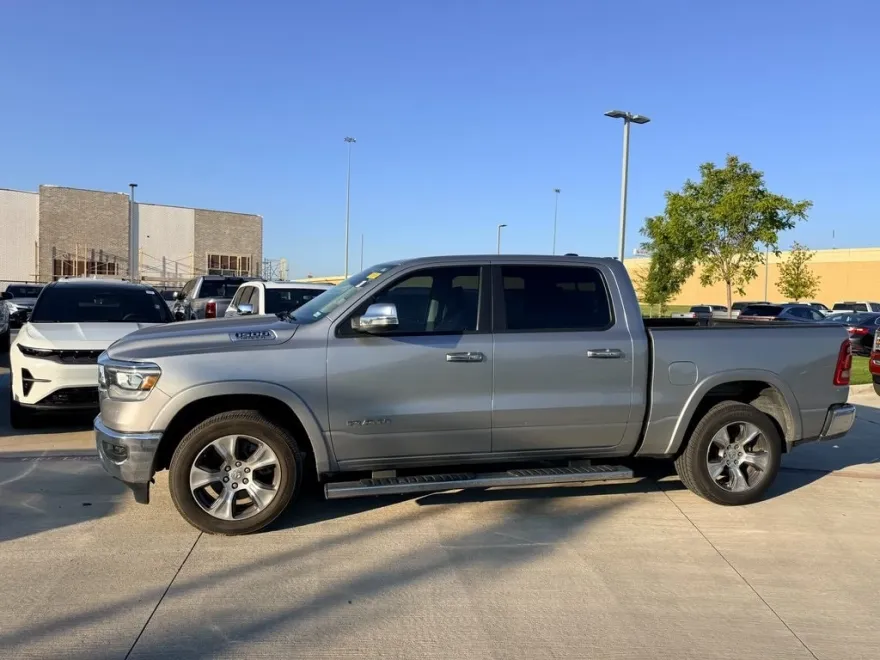 2022 Ram 1500 Laramie photo 1