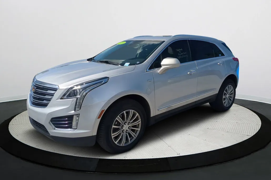 2019 Cadillac XT5 Luxury photo 1
