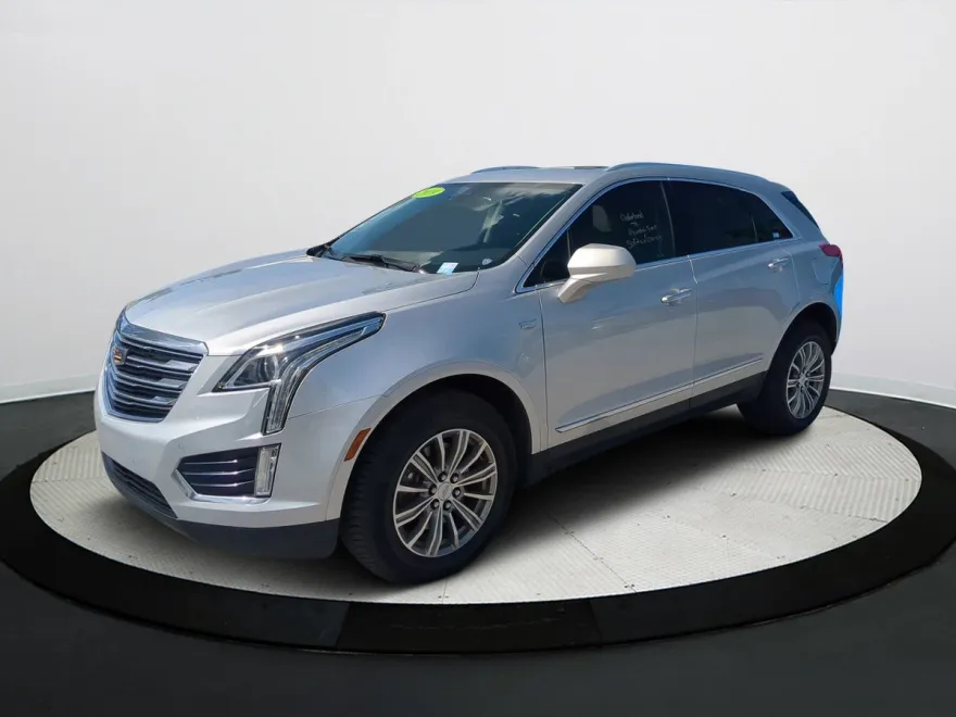 2019 Cadillac XT5 Luxury photo 1