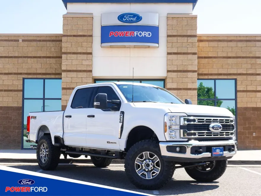 2025 Ford F-250 photo 1
