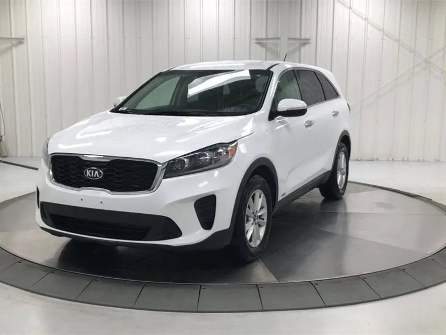2019 Kia Sorento LX V6 photo 1