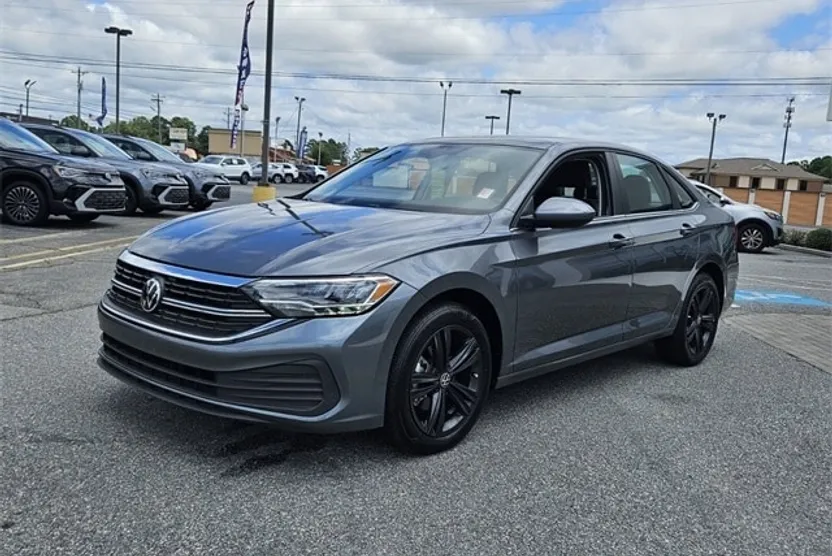 2024 Volkswagen Jetta 1.5T SE photo 1