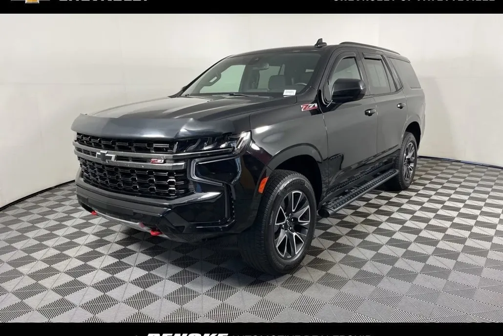 2021 Chevrolet Tahoe Z71 photo 1