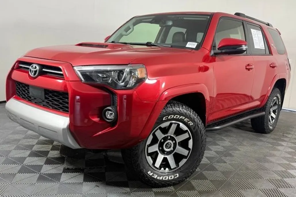2022 Toyota 4Runner TRD Off-Road Premium photo 1