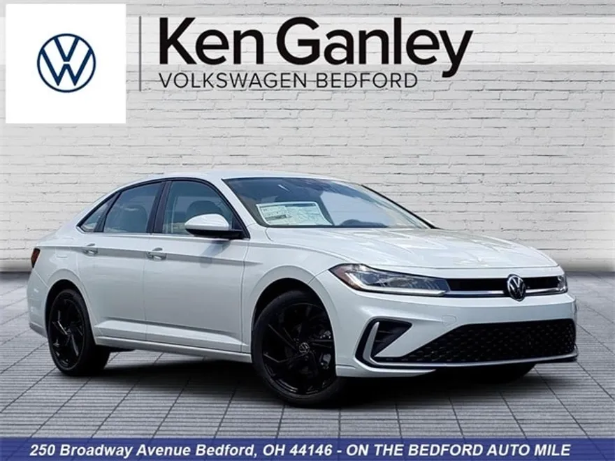 2025 Volkswagen Jetta 1.5T SE photo 1