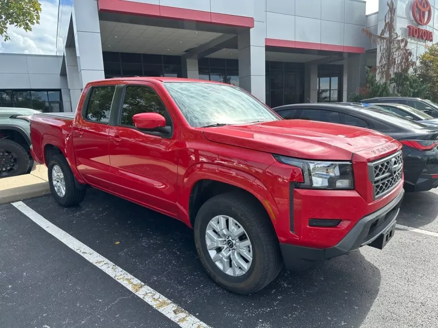2023 Nissan Frontier SV photo 1