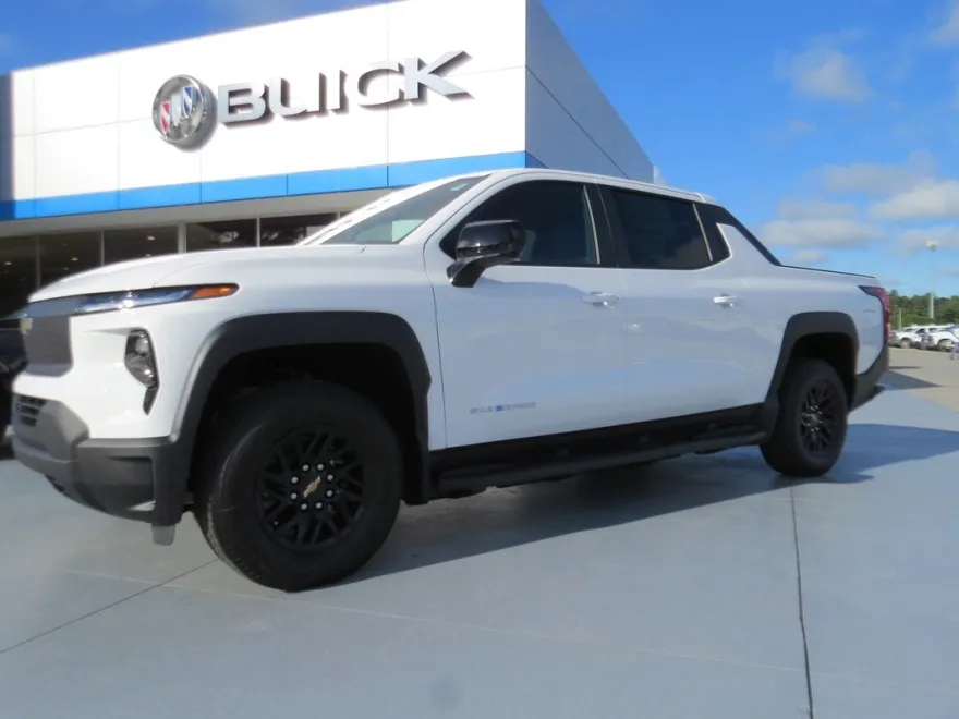 2024 Chevrolet Silverado EV Work Truck photo 1