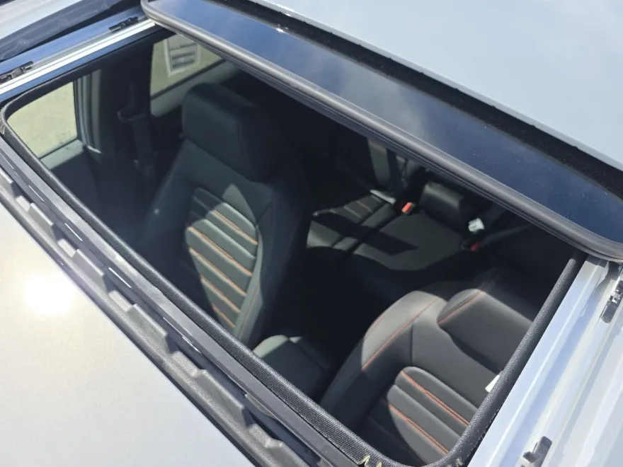 2026 Honda CR-V Hybrid Sport Touring photo 1
