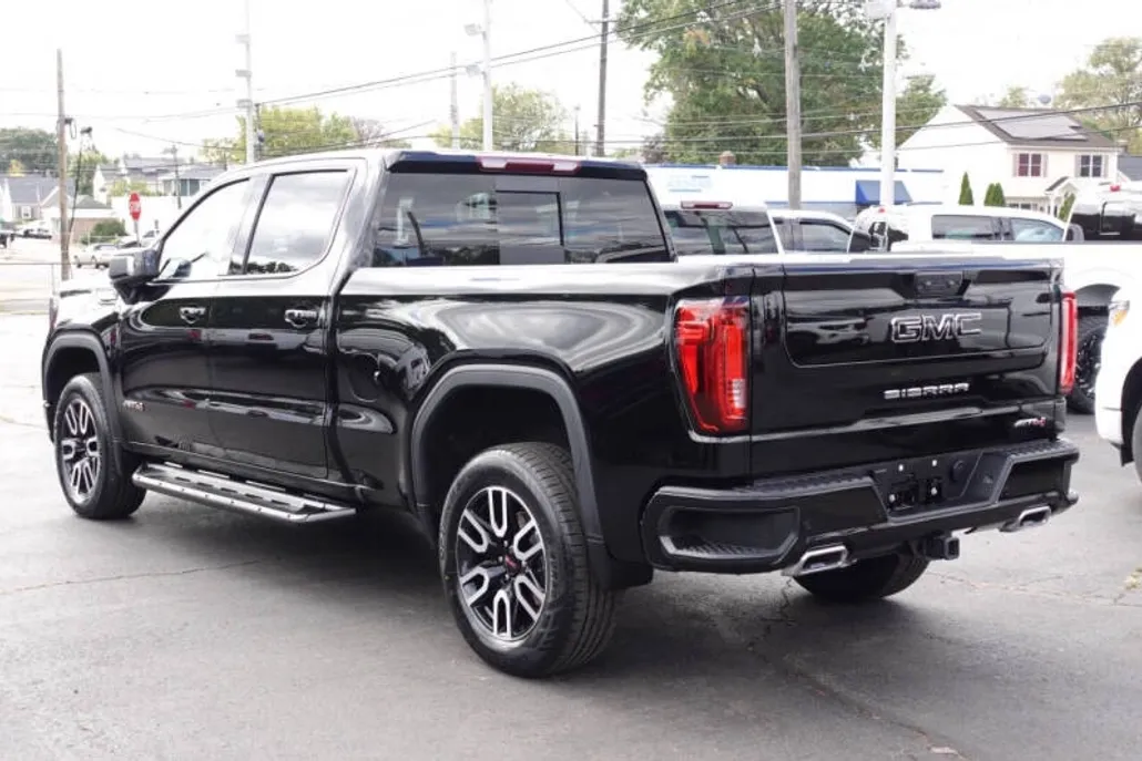 2023 Gmc Sierra 1500 AT4 photo 1
