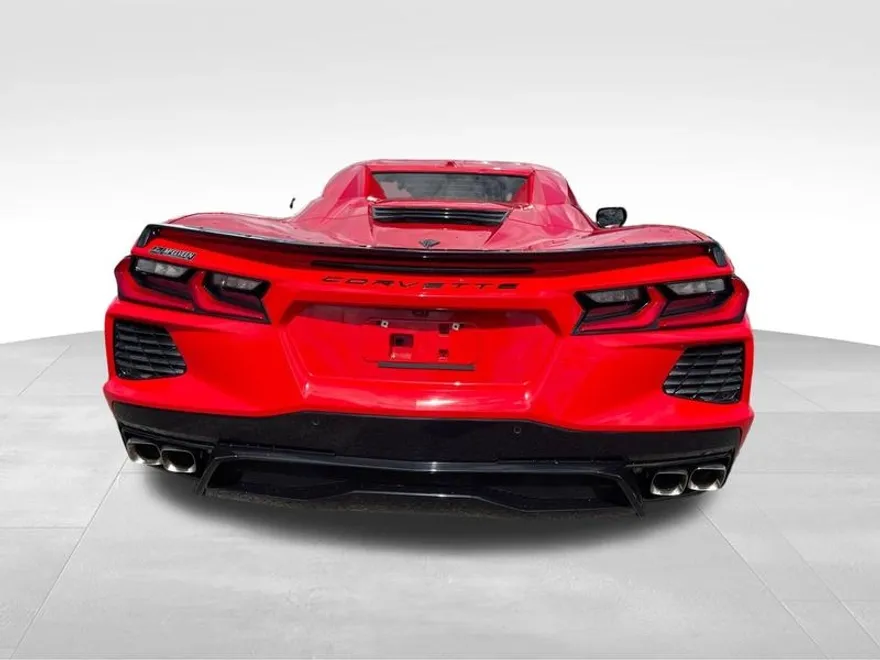 2022 Chevrolet Corvette Stingray photo 1