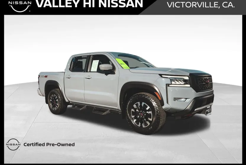 2023 Nissan Frontier PRO-4X photo 1