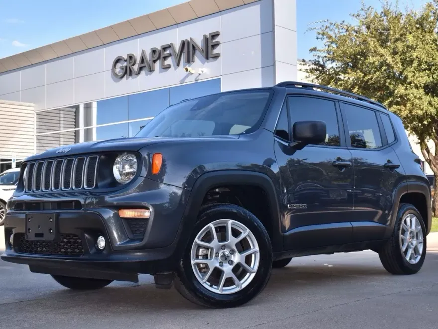 2023 Jeep Renegade Latitude photo 1