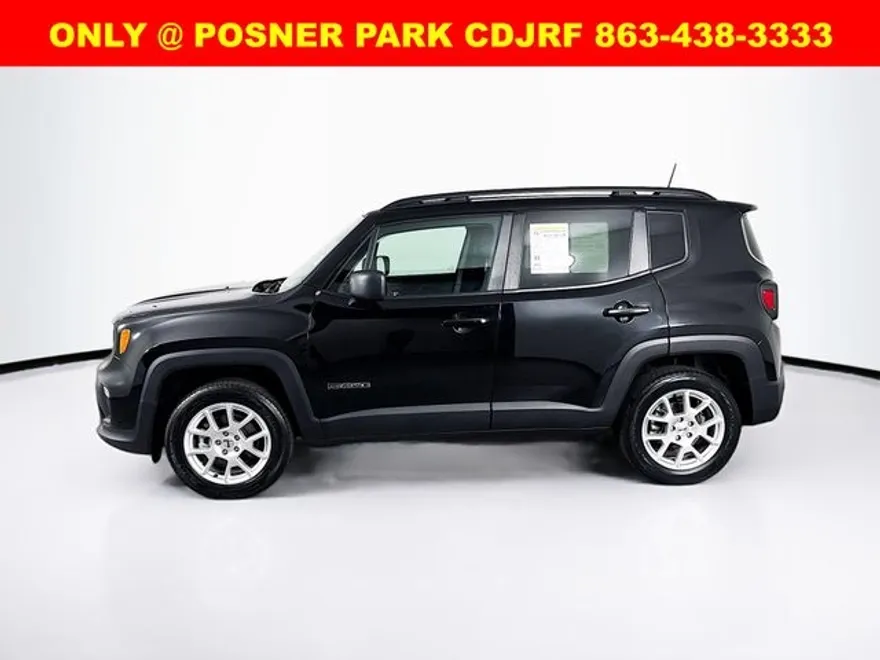 2022 Jeep Renegade Latitude photo 1