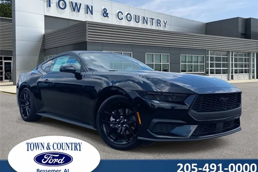 2025 Ford Mustang EcoBoost photo 1