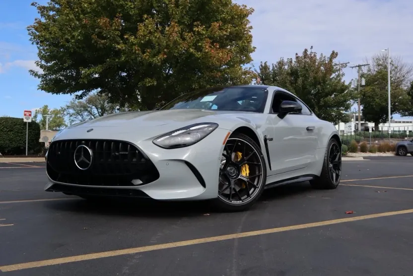 2026 Mercedes Benz AMG GT photo 1
