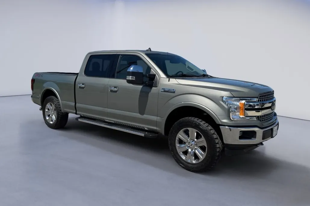 2019 Ford F-150 Lariat photo 1