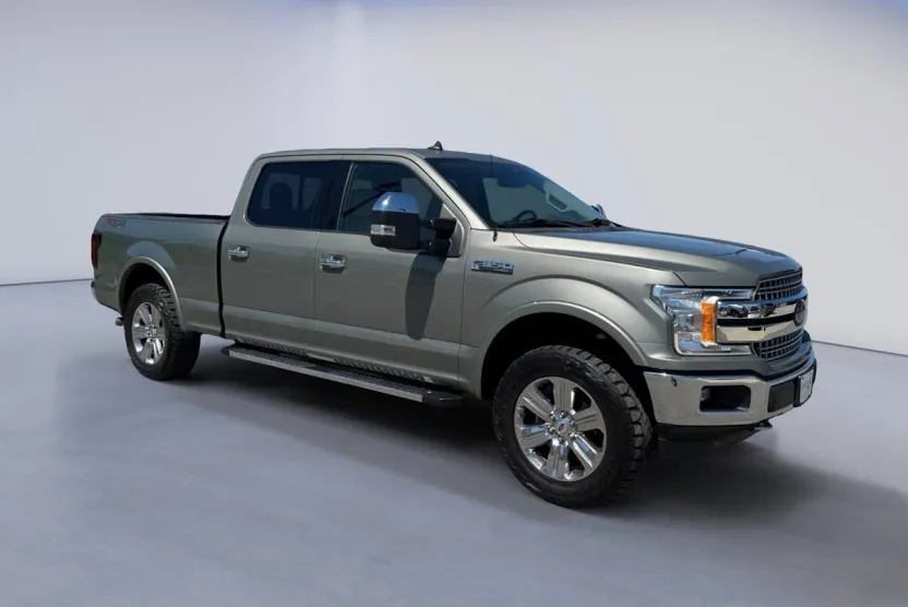 2019 Ford F-150 Lariat photo 1