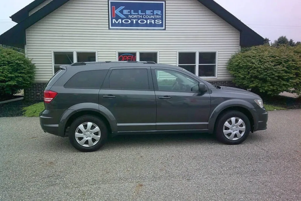 2017 Dodge Journey SE photo 1