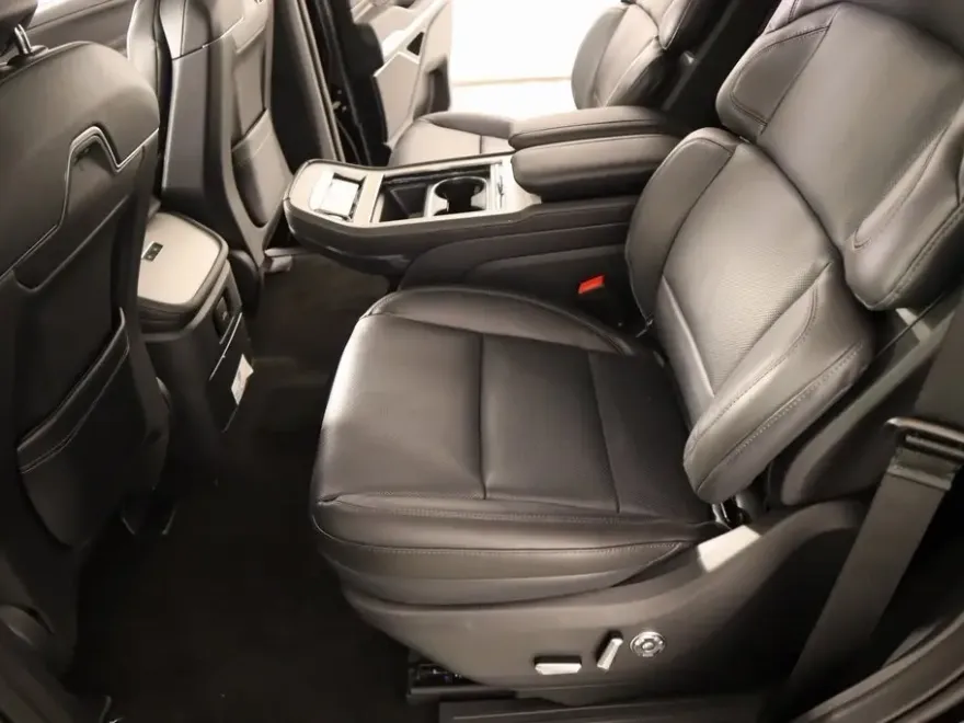 2025 Lincoln Navigator Reserve photo 1